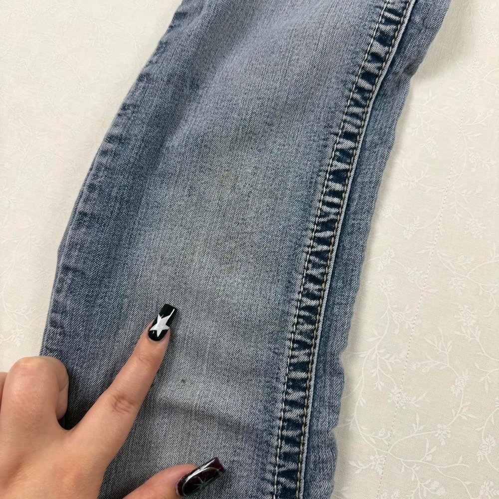 2000's Ariya Jeans Rhinestone Low Rise Bootcut- Size 4 - Picture 7 of 8